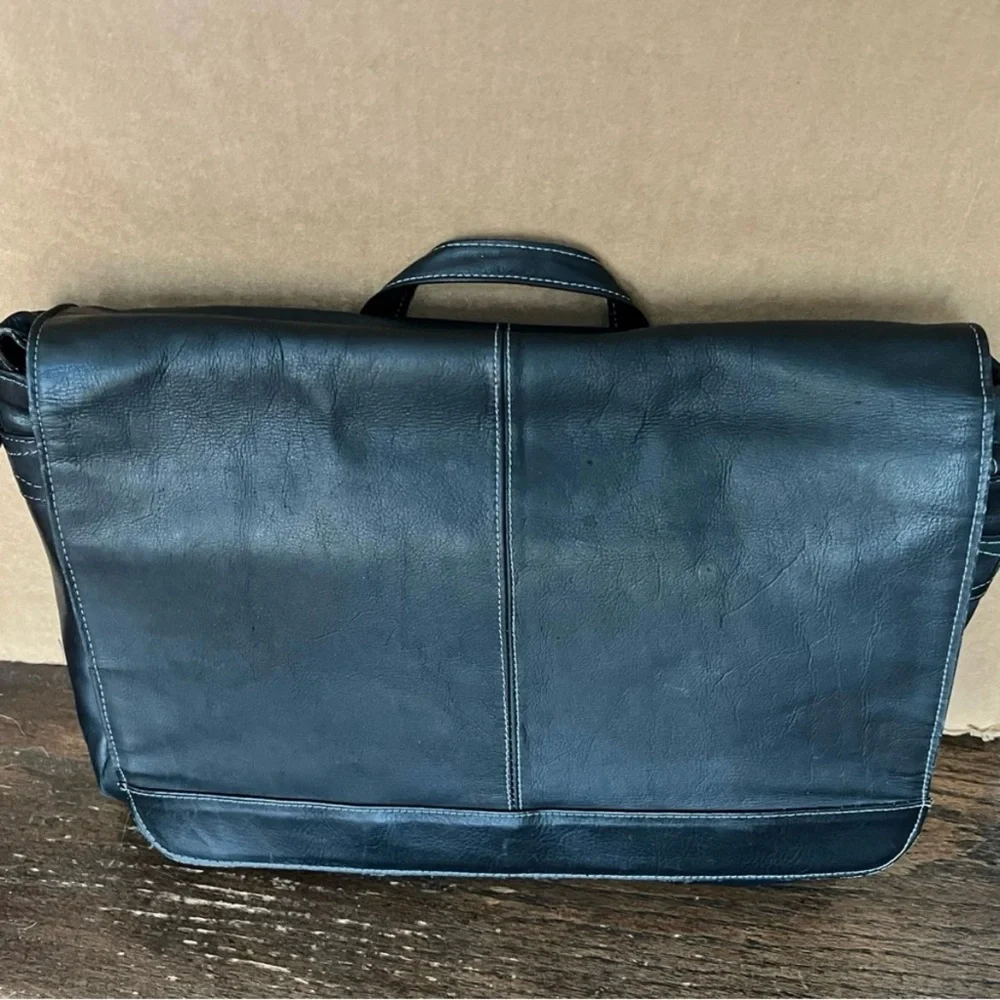 Classic Black Leather Messenger Bag